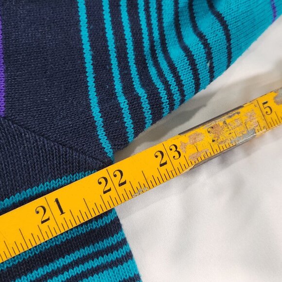 Alfred Dunner Vintage Coogi Style Striped Sweater X Large Blue Green
Lot H - Picture 6 of 7